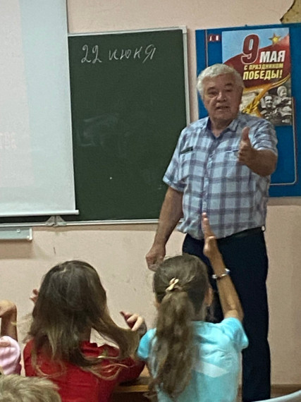 Проведена беседа о безопасности.
